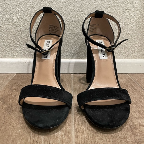 Steve Madden Shoes - Steven Madden block heels in Black. Size - 6.5